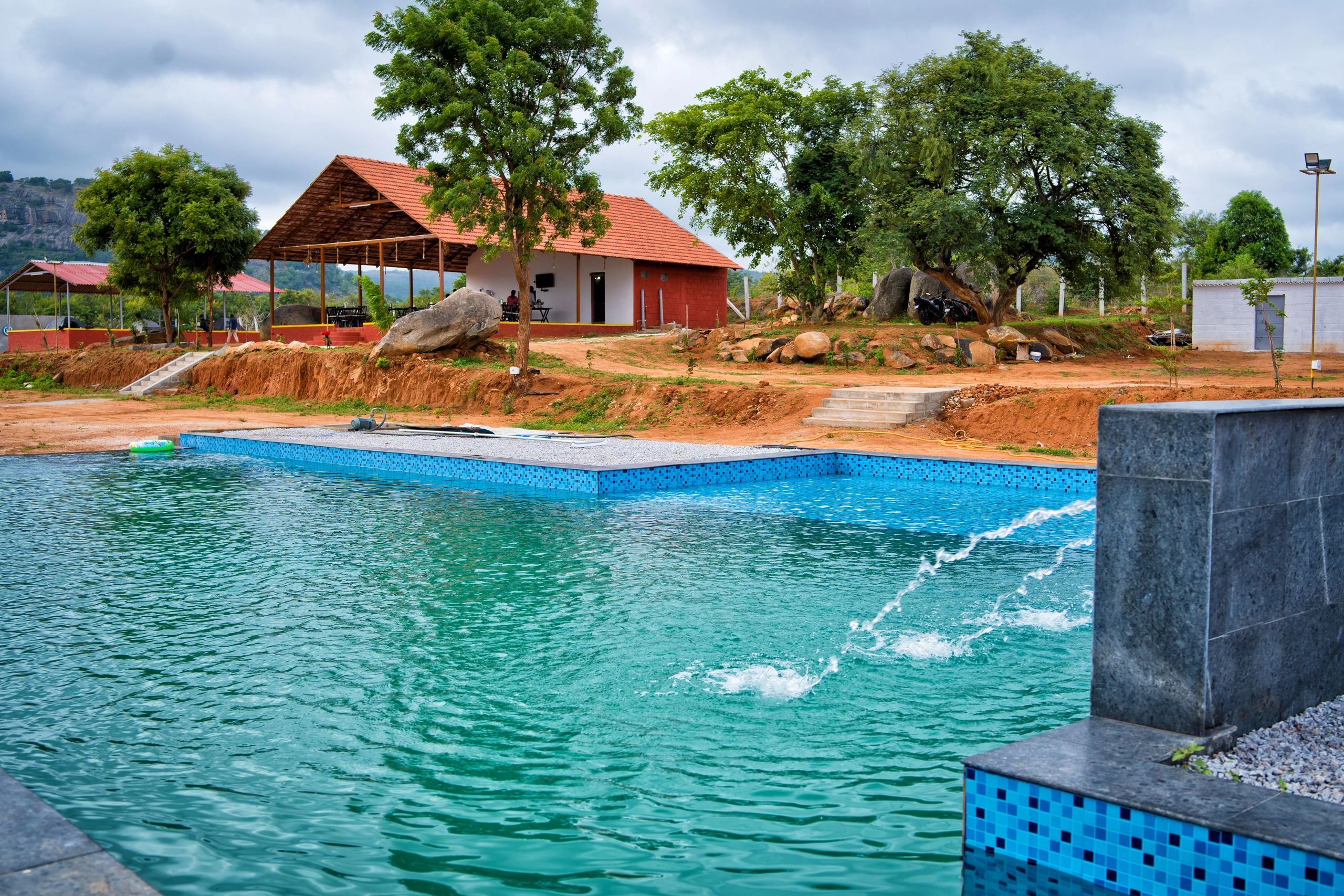 Near by Attraction Places Namooru Hill View